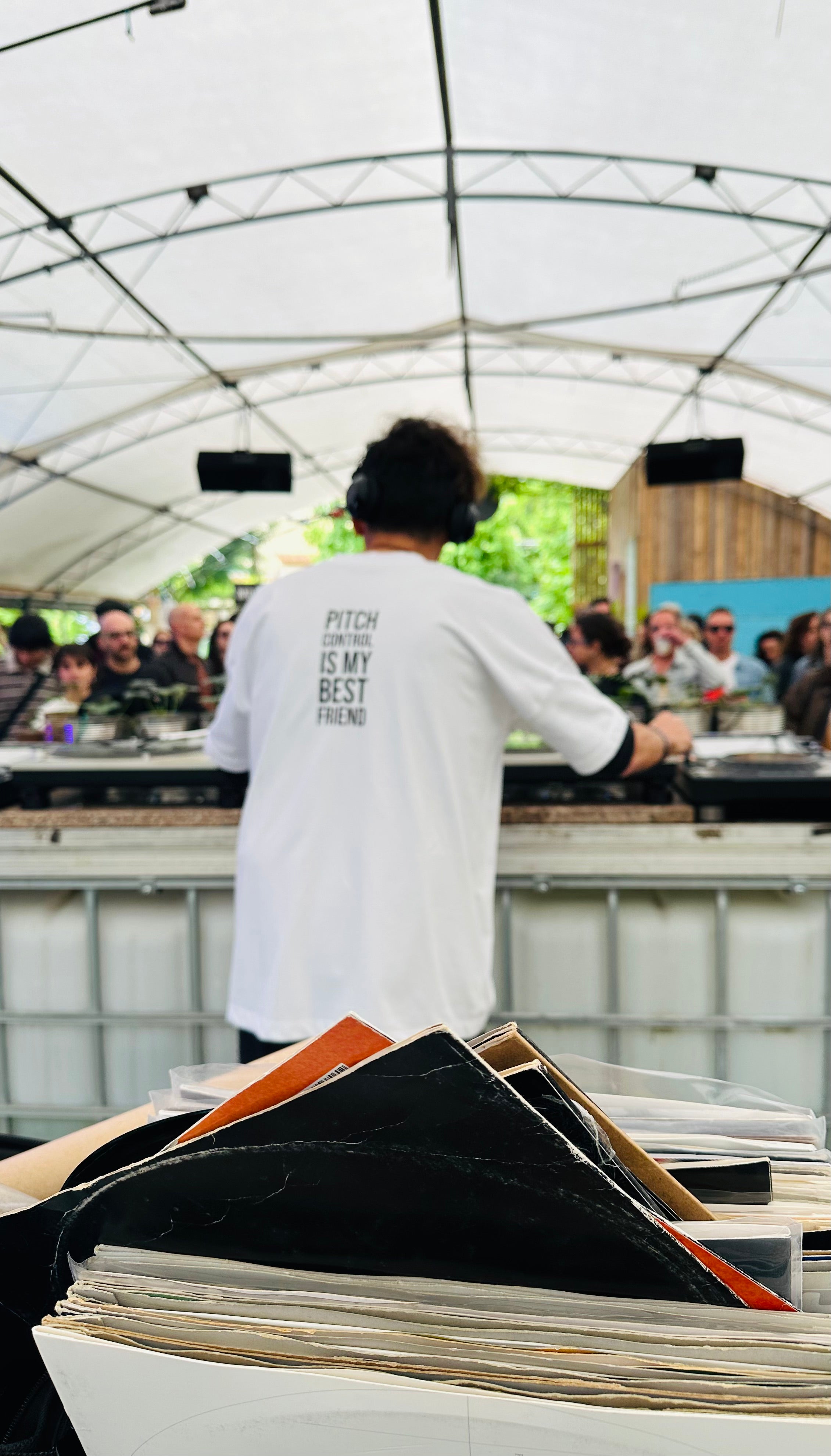 Francesco Farfa playing at the Lumen festival