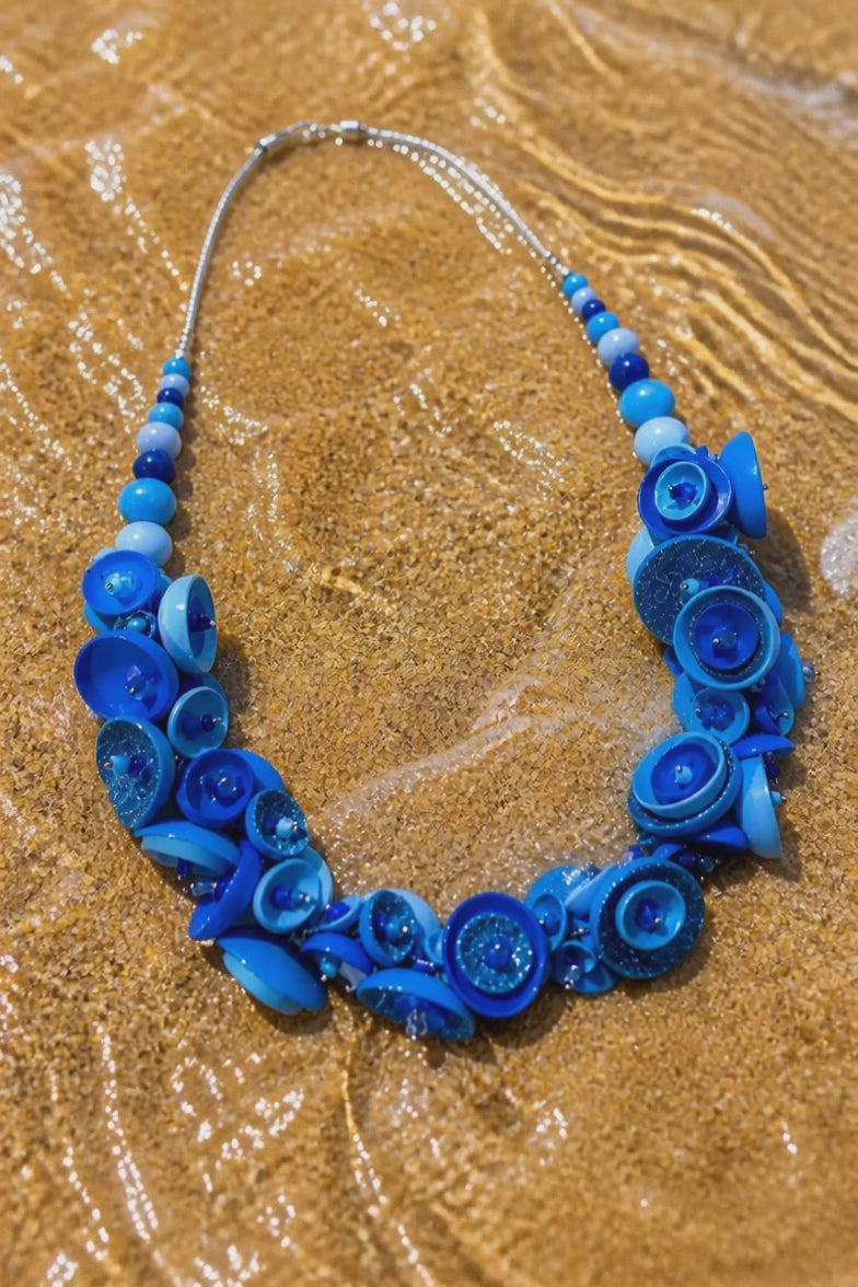 Silvia Tolomei best handmade jewelry in Tuscany. Tuscany jewelry. Tuscan jewelry. Populonia best store to visit. Things to do in populonia. 